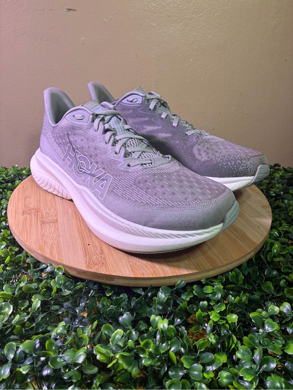 🔥 HOKA MACH 6 STARDUST ALABASTER GRAY ATHLETIC RUNNING SHOES MENS SIZE 12 D